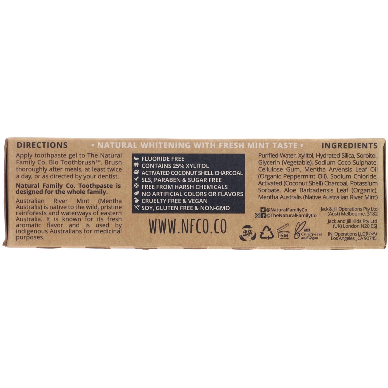 Comprar The Natural Family Co., Blak, Whitening Toothpaste, Activated Charcoal, 3.52 oz (100 g) - Imagem 2