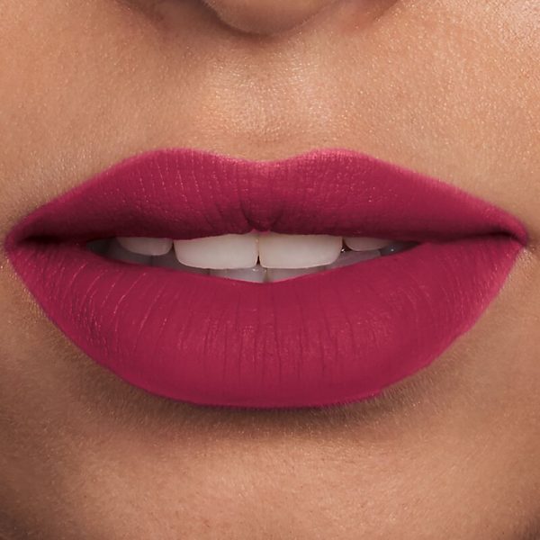 Comprar Laura Mercier, Velour Extreme Matte Lipstick, Hot, 0.035 oz (1.4 g) - Imagem 5