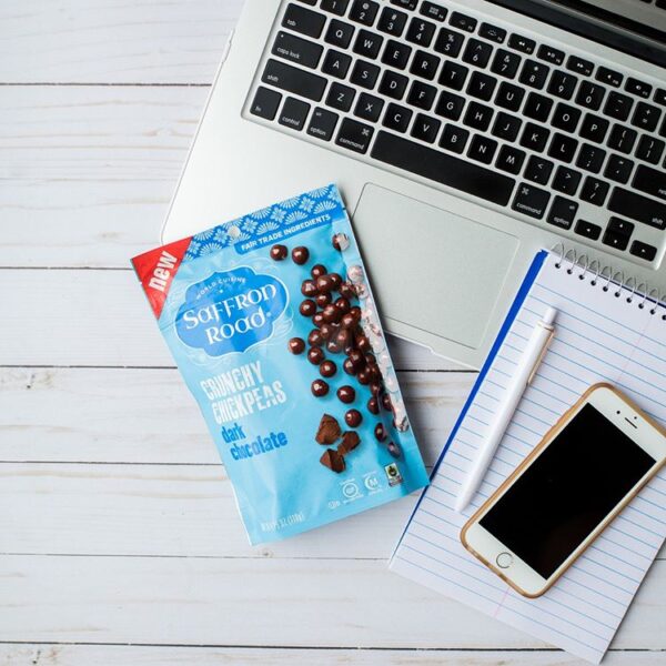 Comprar Crocante de Chickpeas Dark Chocolate - 4.15 oz. Saffron Road - Imagem 4
